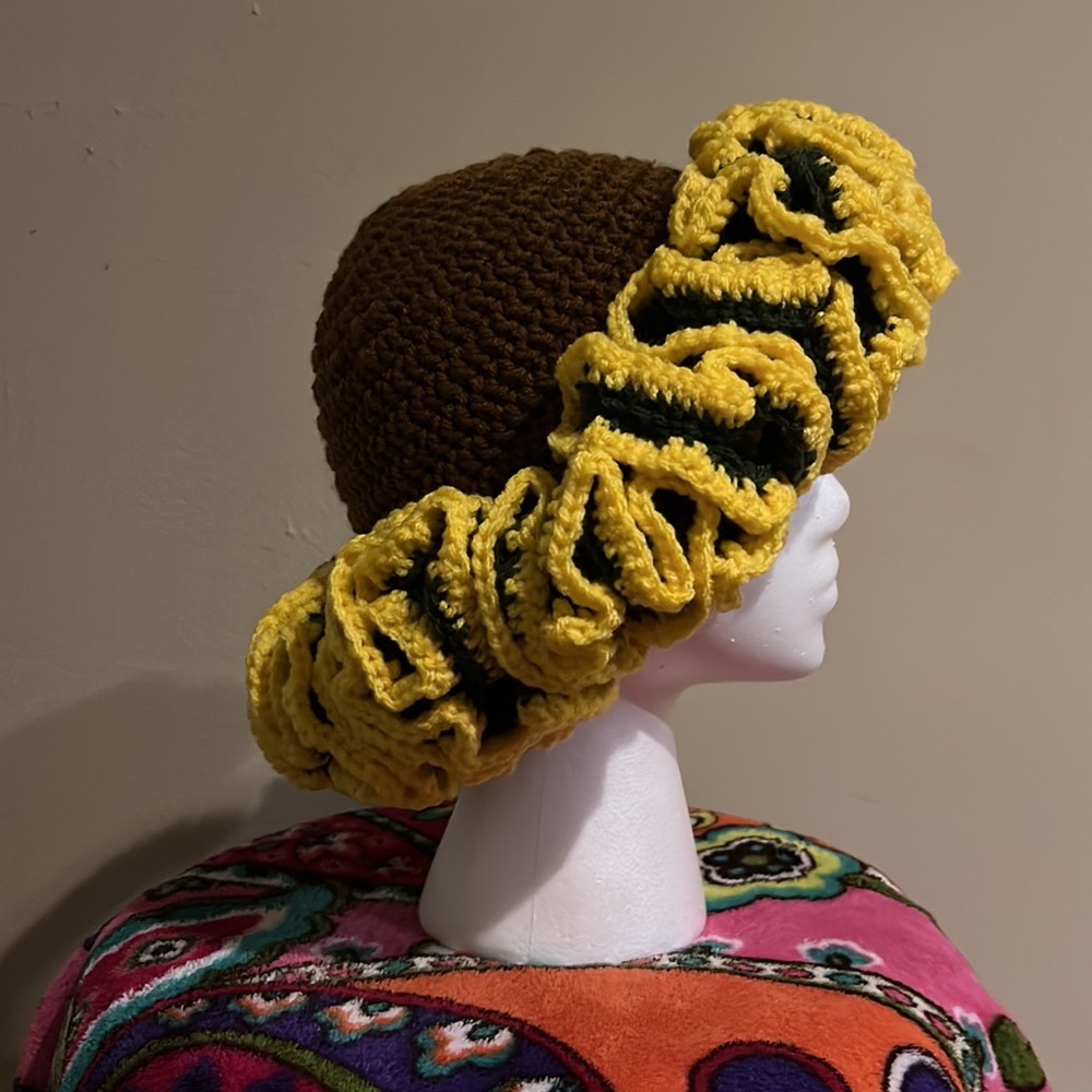 Sunflower Ruffle Beanie - Picture 6 of 6